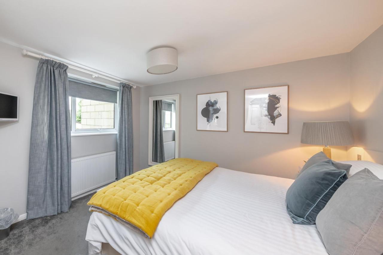 Luxury 2 Bedroom City Apartment In Bath'S Artisan Quarter Esterno foto